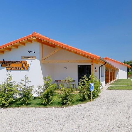 Apartamentos Aronces Кудильеро Экстерьер фото